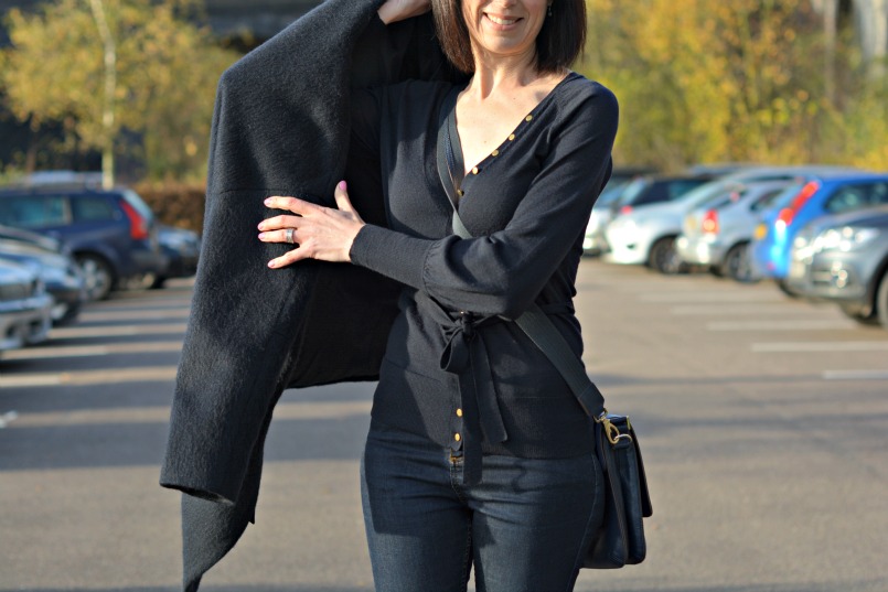 Maje dark navy coat | French Connection navy belted cardigan | Whistles super skinny stretch dark enim jeans | Anya Hindmarch cross body bag