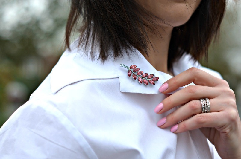 vintage pink stone brooch