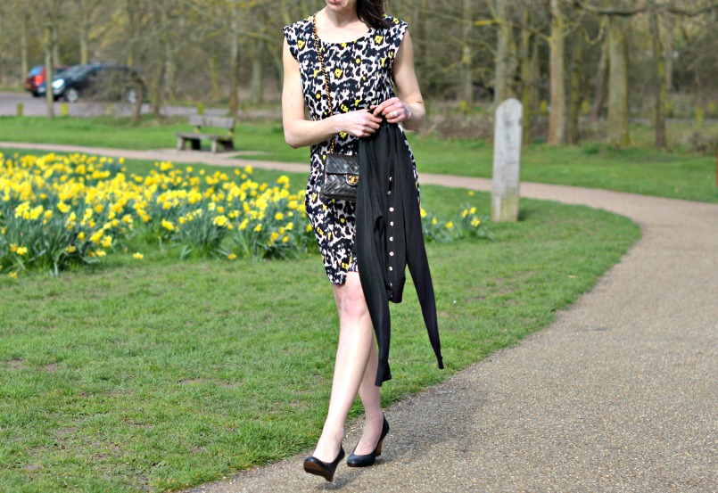 spring yellow animal print dress | chanel 2.55 mini | lanvin ballet wedge heel shoes