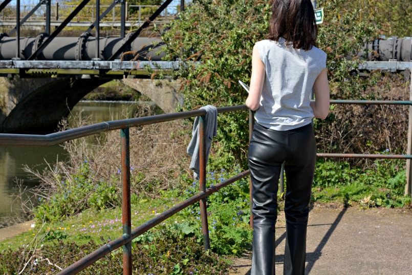 how to wear leather trousers over 40