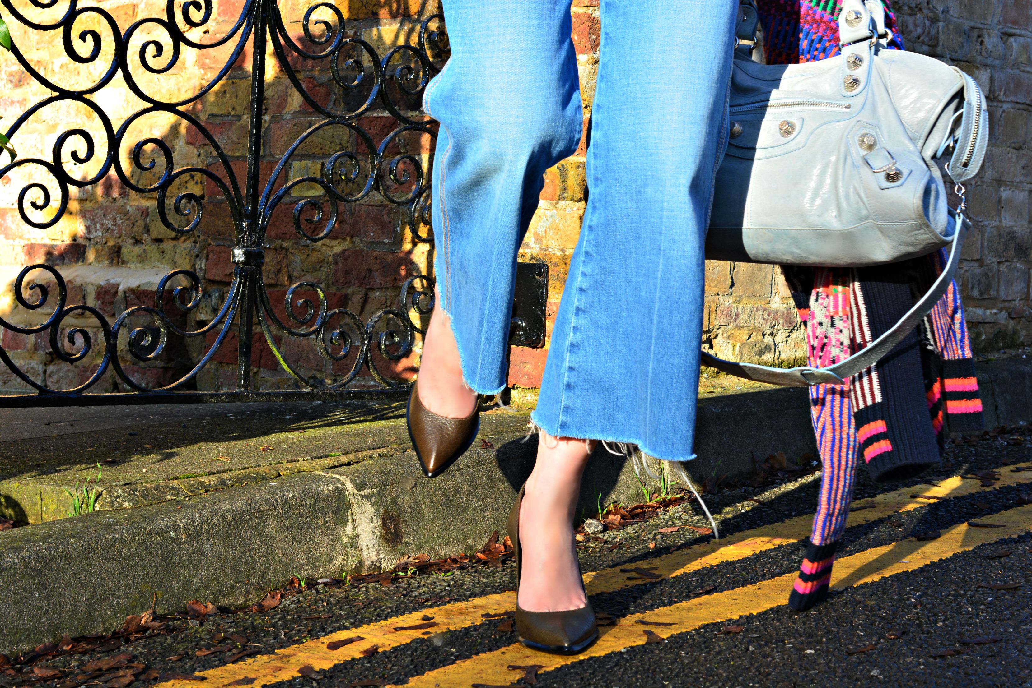 AllSaints khaki pumps|CurrentElliott cropped frayed jeans