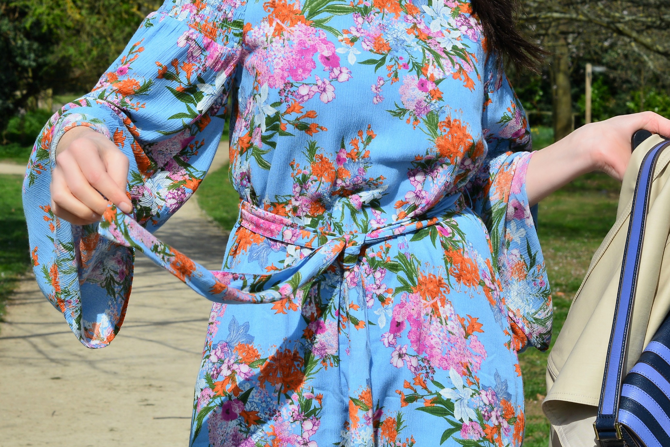 rks and spencer blue floral self tie dress