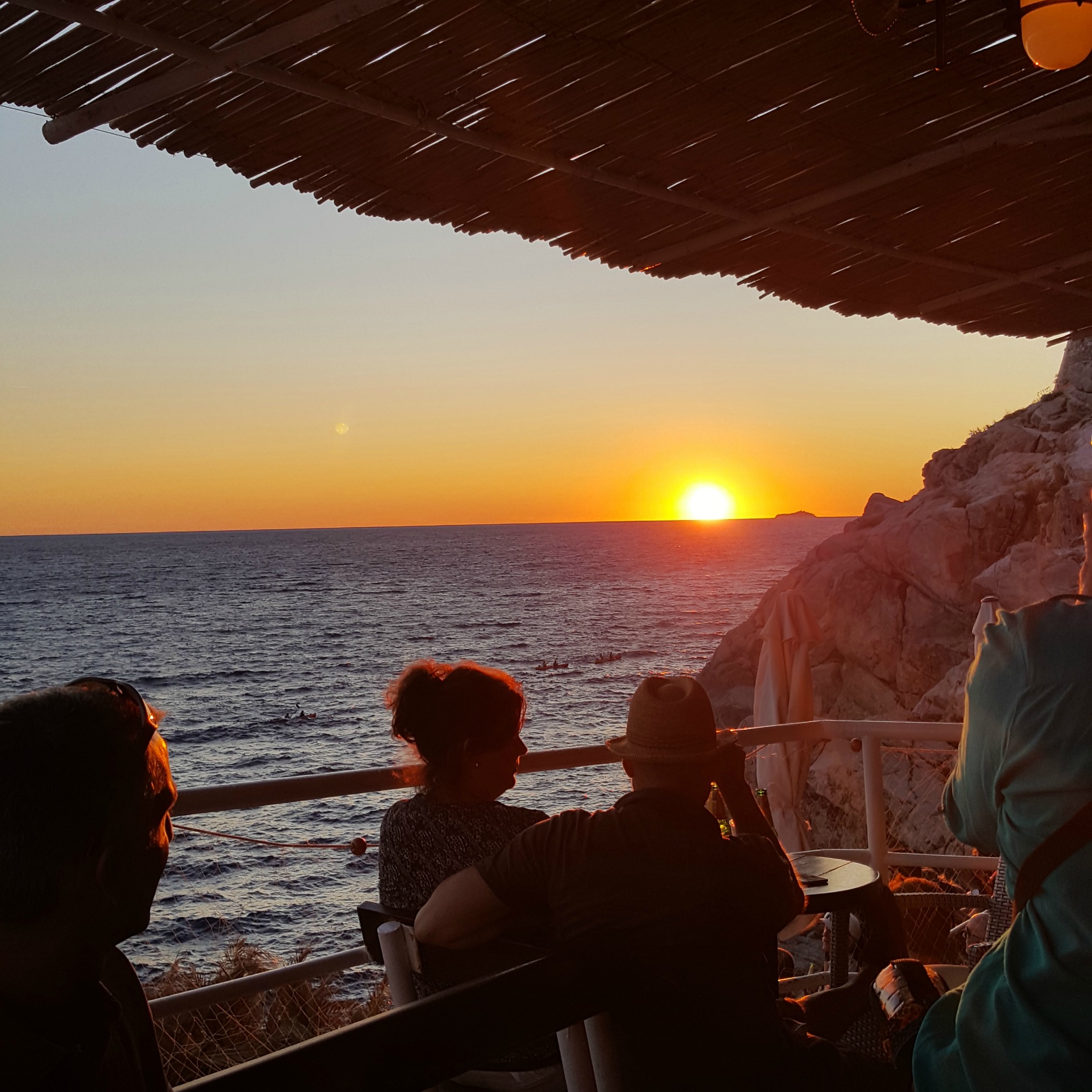 dubrovnik oldtown sunset