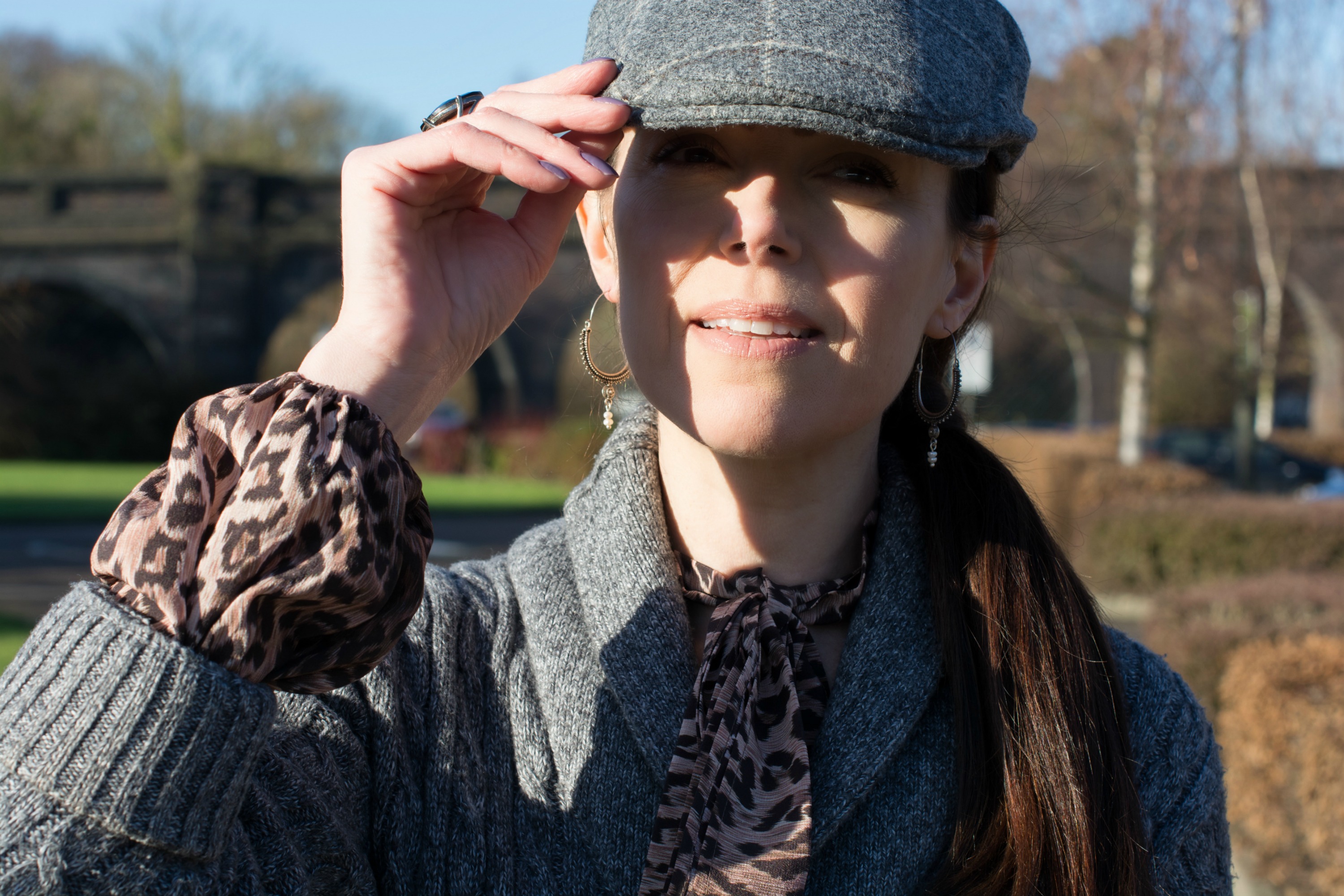 how-to-style-a-flat-cap-womens-fashion