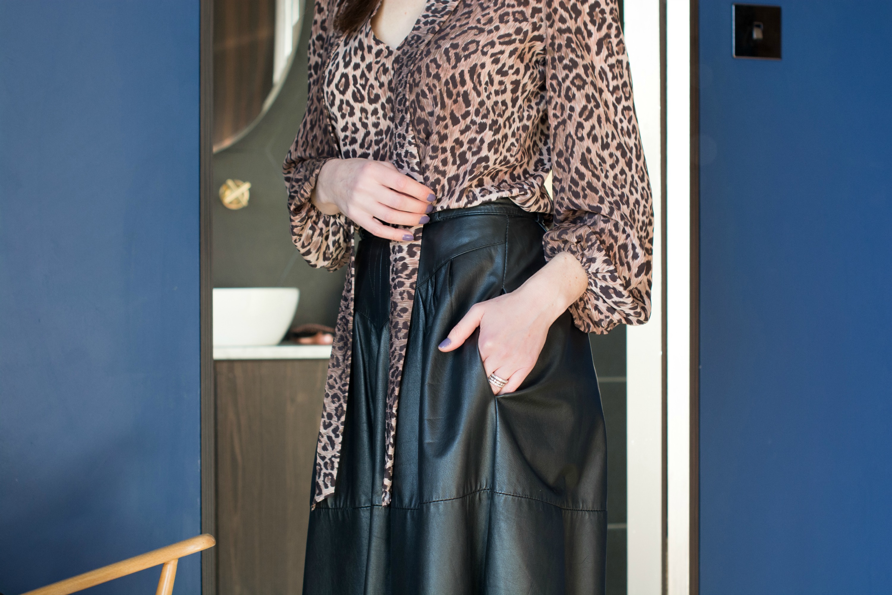 rixo-leopard-print-pussy-bow-blouse