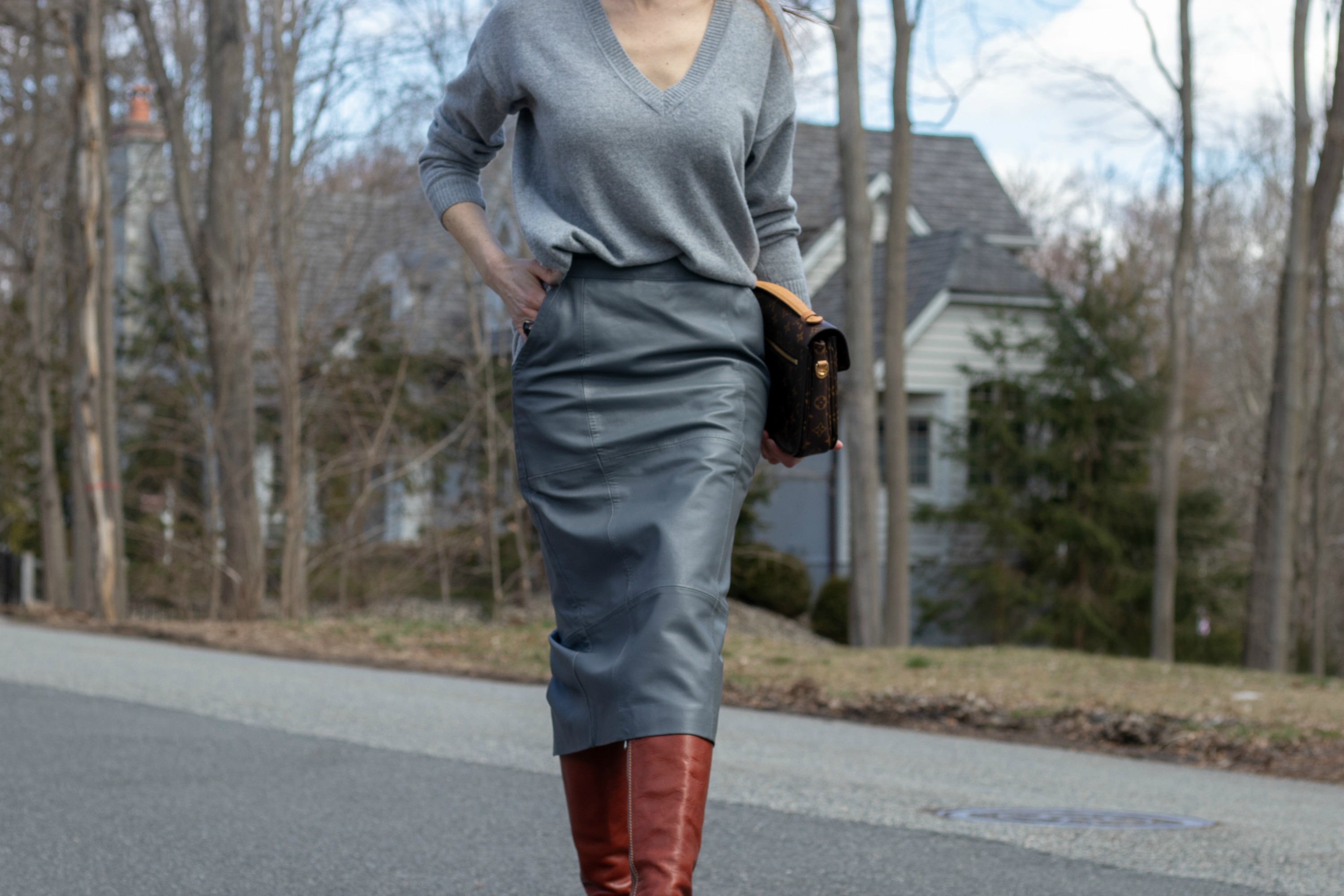 going-grey-cashmere-sweater-leather-skirt-tan-boots-chloe-bag-louis-vuitton-metis