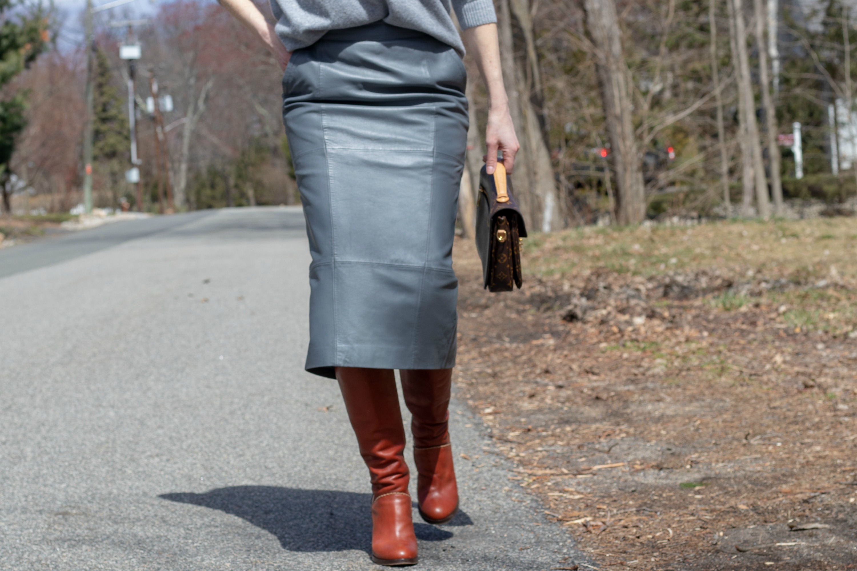 going-grey-cashmere-sweater-leather-skirt-tan-boots-chloe-bag-louis-vuitton-metis