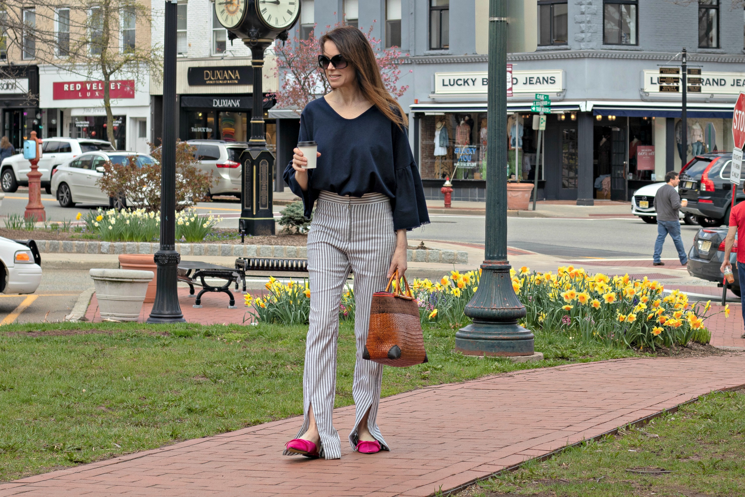 spring-stripes-statement-sleeves