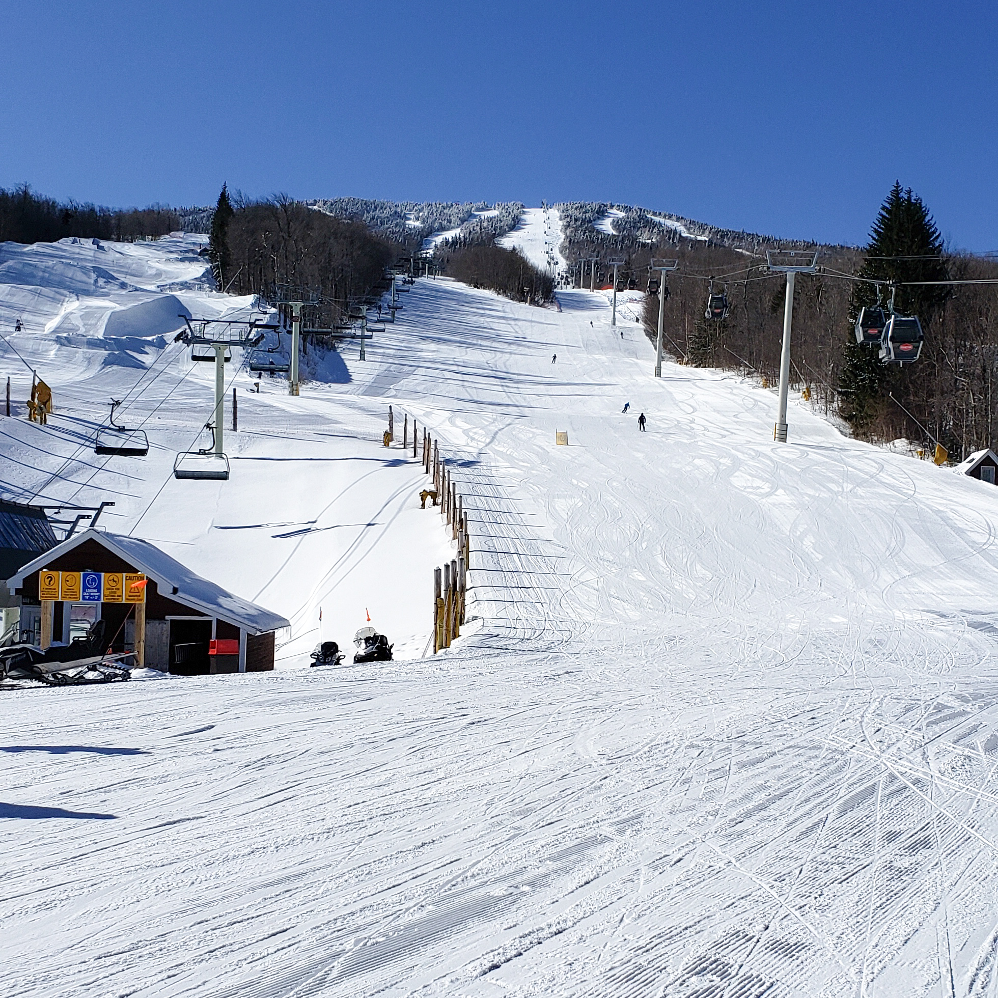 best-family-ski-resort-stratton-vermont