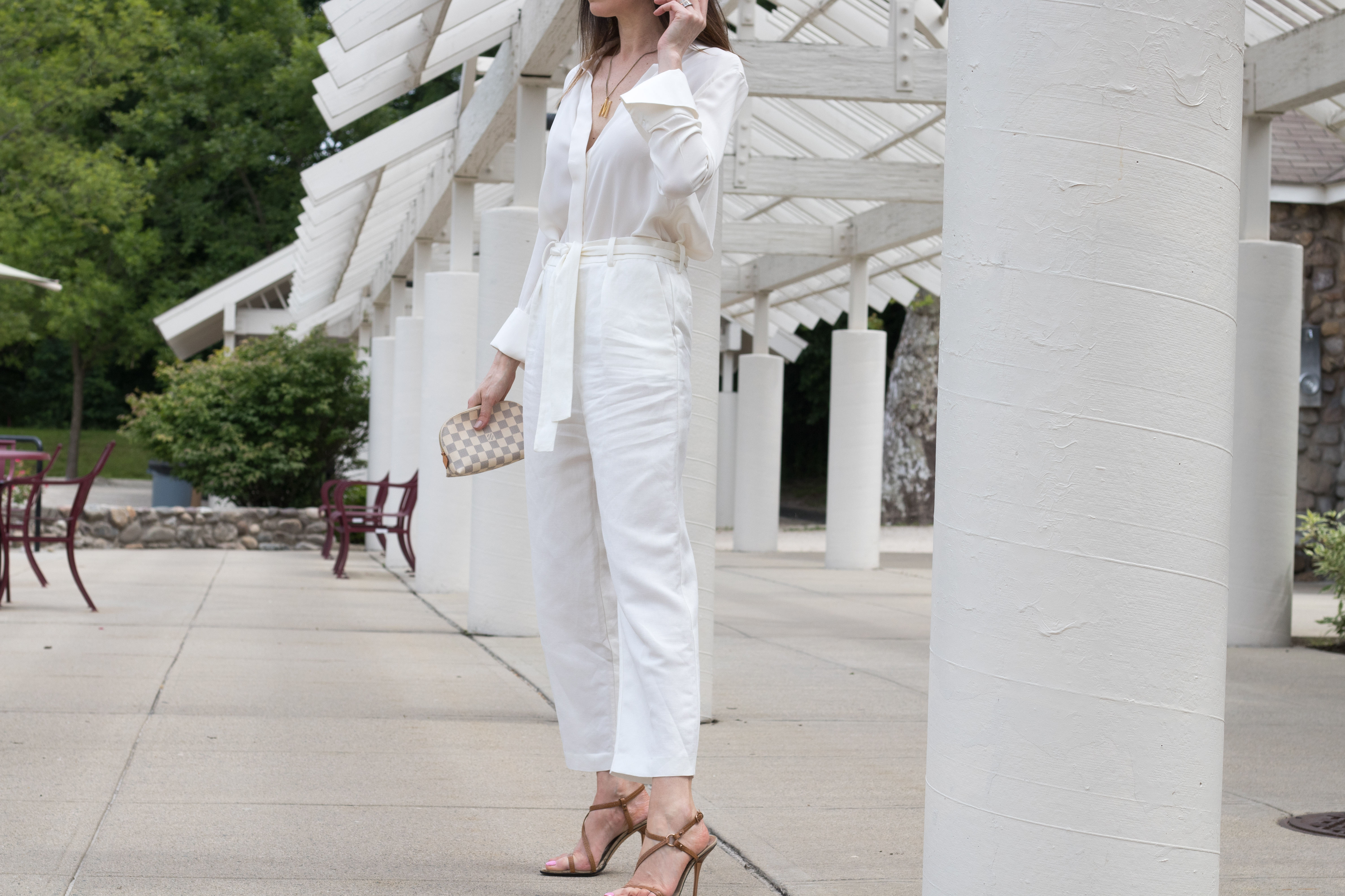 white-silk-blouse-with-white-linen-pants